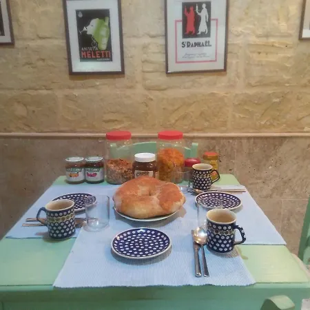 Town House فندق مبيت وإفطار