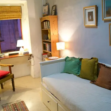 فندق مبيت وإفطار Town House